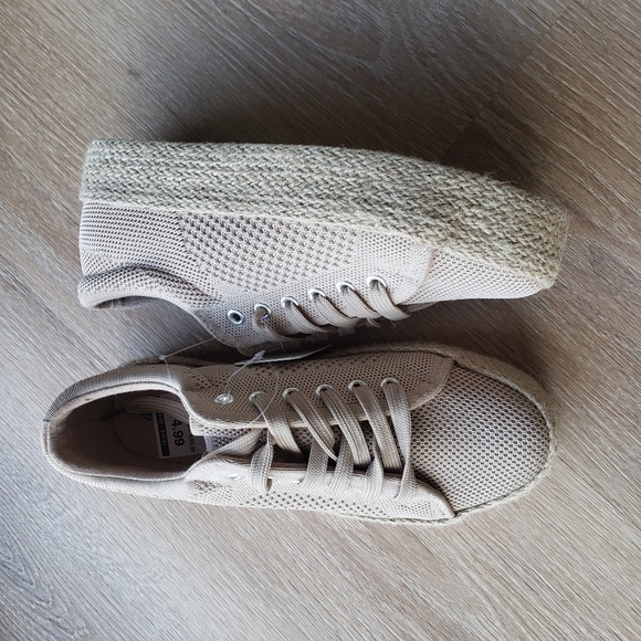 Mudd Shoes - SOLD MUDD Shoes NEW